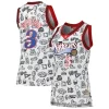 Delizioso Comodo Allen Iverson Philadelphia 76ers Women's 2000 Doodle Swingman Jersey White per gli appassionati
