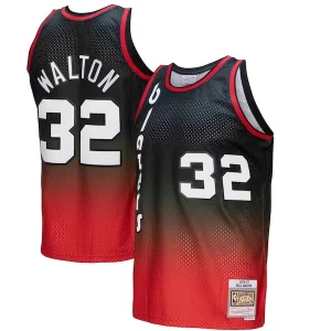 Resistente Bill Walton Portland Trail Blazers 1976/77 Hardwood Classics Fadeaway Swingman Player Jersey Red/Black per gli appassionati