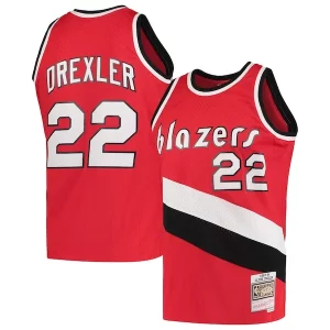 Raffinato Clyde Drexler Portland Trail Blazers 1983/84 Hardwood Classics Swingman Jersey Red per gli appassionati