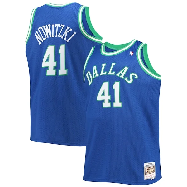 Comodo Versatile Dirk Nowitzki Dallas Mavericks Big & Tall 1998/99 Hardwood Classics Swingman Jersey Blue per gli appassionati
