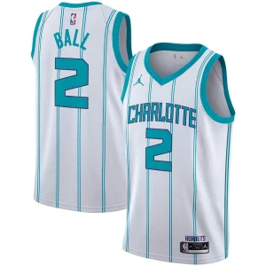 Eccezionale Fascinante LaMelo Ball Charlotte Hornets Jordan Brand 2020/21 Swingman Player Jersey Association Edition White per gli appassionati