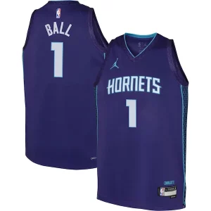 Incantevole Raffinato Eccezionale LaMelo Ball Charlotte Hornets Jordan Brand Youth Swingman Jersey Statement Edition Purple per gli appassionati