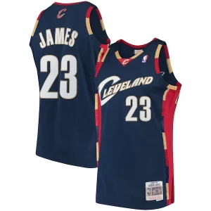 Prestigioso LeBron James Cleveland Cavaliers Hardwood Classics Swingman Jersey Navy per gli appassionati