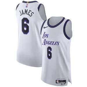 Fantastico LeBron James Los Angeles Lakers Nike 2022/23 Authentic Jersey City Edition White per gli appassionati
