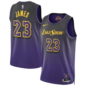 Robusto LeBron James Los Angeles Lakers Nike Unisex 2024/25 Swingman Player Jersey City Edition Purple per gli appassionati