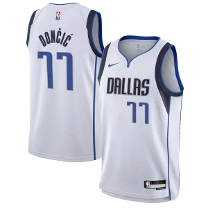 Delizioso Cool Luka Dončić Dallas Mavericks Nike Youth Swingman Jersey Association Edition White per gli appassionati