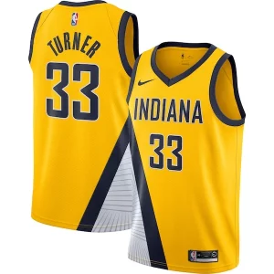 Comodo Myles Turner Indiana Pacers Nike Swingman Jersey Gold Statement Edition per gli appassionati