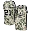 Pratico Tim Duncan San Antonio Spurs 2013/14 Swingman Jersey Camo per gli appassionati